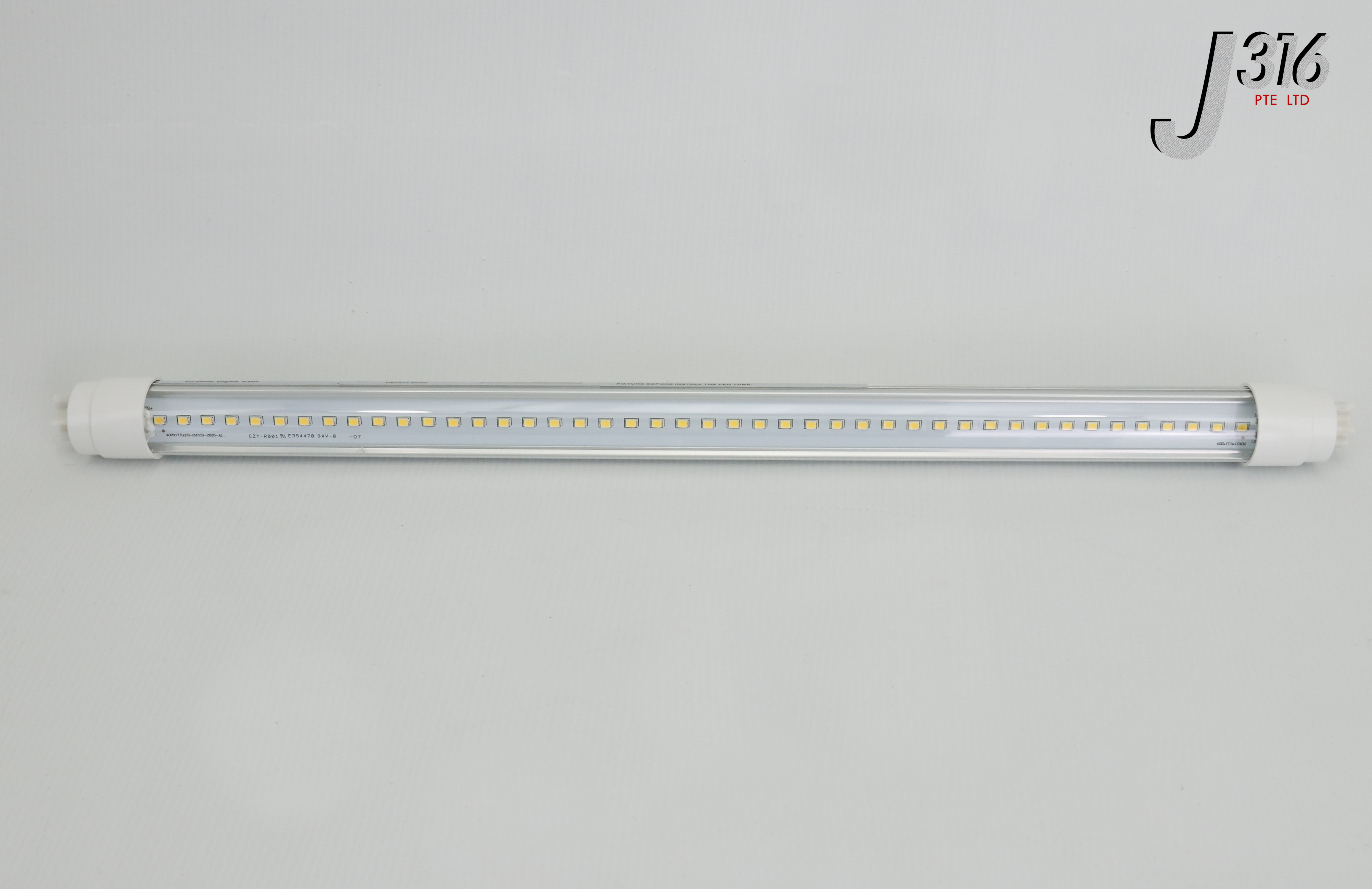 2点リクエスト 21474 VOOTU TECHNOLOGY T8 LED TUBE LIGHT, E354470 (NEW) CZY-R001